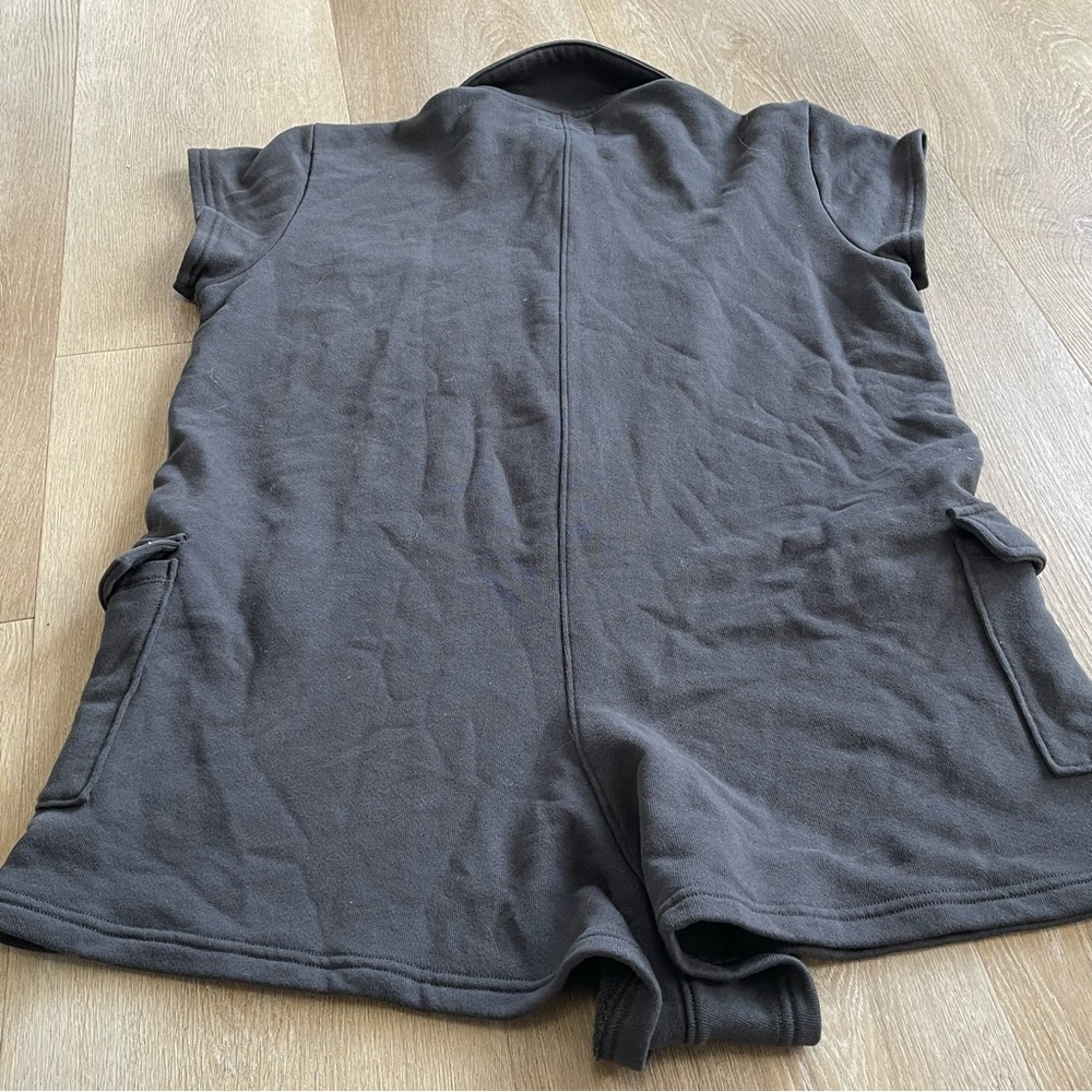 NWT American Eagle Button Up Cargo Romper - Picture 4 of 4